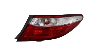 Xtune OE Outer Right Passenger Side Tail Light Toyota Camry 2015-2017                                     - ALT-JH-TCAM15-OE-OR - Image 5