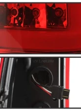 Xtune Version 3 Light Bar LED Tail Lights With Red Clear Lens Chevrolet Silverado | GMC Sierra 1999-2007                                     - ALT-ON-CS99V3-LBLED-RC - Image 3