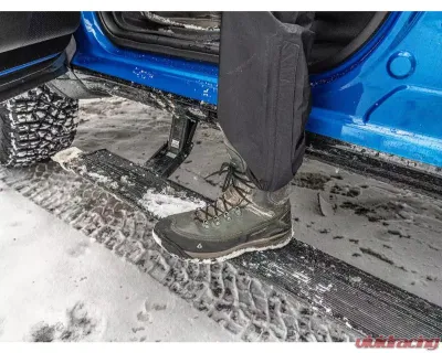 AMP Research Realtruck Powerstep Extreme 4 Door Jeep Wrangler JL 2018-2024 - 78132-01A