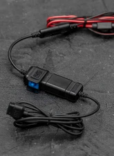 Quad Lock Weatherproof 12V To USB Smart Adaptor                                     - 4506-7002-00 - Image 7