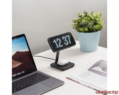 Quad Lock Dual Desktop Wireless Charger - 4507-6018-00