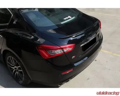 Carbonado FRP W Style Trunk Spoiler Maserati Ghibli S | Q4 M157 2014-2021 - 9552WD.TS
