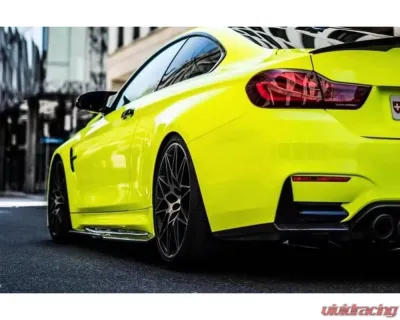 Carbonado CFRP SM Style Side Skirts BMW M4 F82 2014-2020 - CF1107PSM.SS