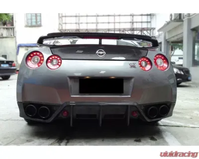 Carbonado CFRP BSE Style Rear Lip Nissan GTR R35 2008-2011 - CF3503BSE.L