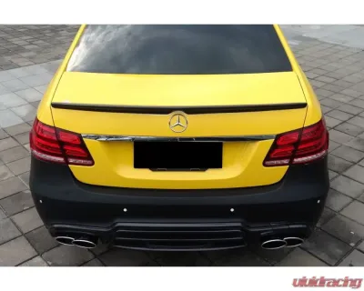 Carbonado CFRP L Style Trunk Spoiler for Mercedes Benz E Class W212 2010-2016 - CF3704L.TS