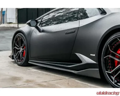 Carbonado CFRP AYP Style Side Skirts Lamborghini Huracan LP610 | LP580 2015-2020 - CF5556AYP-SS