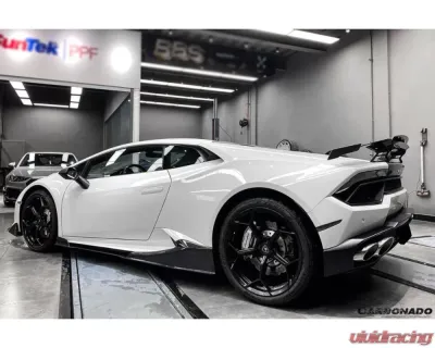 Carbonado CFRP MD Style Side Skirts Lamborghini Huracan LP610 | LP580 2015-2020 - CF5556MAD-SS