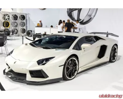 Carbonado CFRP DM Style Side Skirts Lamborghini Aventador LP700 2011-2016 - CF5900DMC-SS