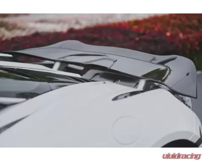 Carbonado CFRP VRS Style Trunk Spoiler for McLaren 720S 2017-2020 - CF8005VRS-W