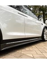 Carbonado CFRP RZS Style Side Skirts Tesla Model X SUV 2016-2021                                     - CF9402RZS.SS - Image 12