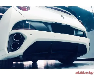 Carbonado FGCF Bkss Style Rear Diffuser Canard Ferrari California 2009-2014 - FGCF9504BKSS-RDCRD