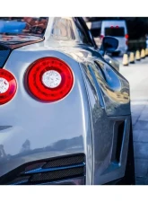 Carbonado CFRP DLK Style Trunk Nissan GTR R35 2008-2020                                     - CFT3503.DLK - Image 12