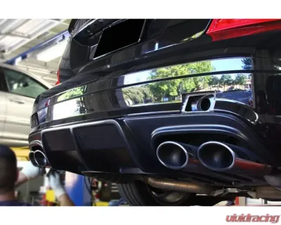 Carbonado CFRP AK Style Diffuser Mercedes Benz C63 AMG W204 2008-2011 - CMD017