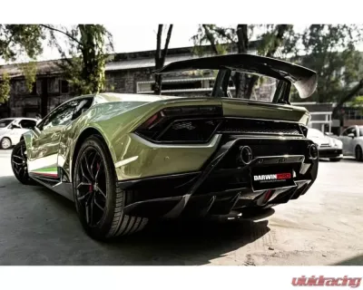 Carbonado FGCF OE Style Carbon Rear Bumper Grill Lamborghini Huracan LP580 2015-2020 - FGCF5556OE580-RBG