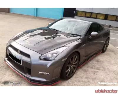Carbonado CFRP Side Skirts Nissan GTR R35 2008-2022 - CF1256NSMO