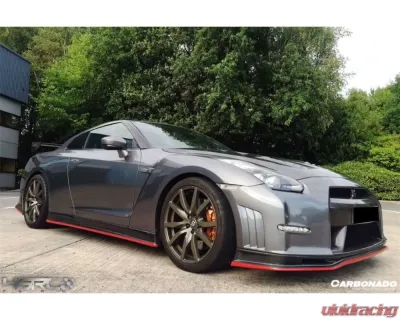 Carbonado CFRP Side Skirts Nissan GTR R35 2008-2022 - CF1256NSMO
