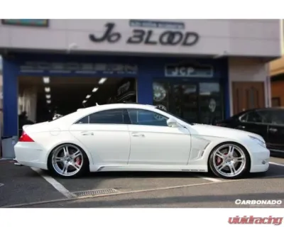 Carbonado CFRP Vb2 Fender for Mercedes Benz W219 CLS-Class 2005-2009, Carbon Fiber Finish - CF8485VB2.FD