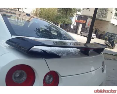 Carbonado CFRP OEM Style Trunk Spoiler for Nissan GTR R35 2008-2020 - CF3503OE.W