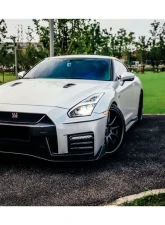 Carbonado CFRP Front Bumper for Nissan GTR R35 2017-2022 - Carbon Fiber Finish                                     - CF8354NSMO-FB - Image 15