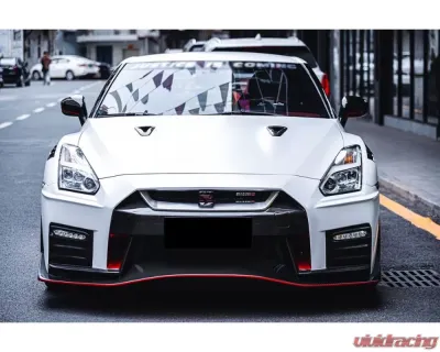 Carbonado CFRP Front Bumper for Nissan GTR R35 2017-2022 - Carbon Fiber Finish - CF8354NSMO-FB