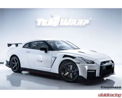 Carbonado CFRP Front Bumper for Nissan GTR R35 2017-2022 - Carbon Fiber Finish - CF8354NSMO-FB