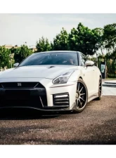 Carbonado CFRP Front Bumper for Nissan GTR R35 2017-2022 - Carbon Fiber Finish                                     - CF8354NSMO-FB - Image 10