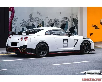 Carbonado CFRP Fender Nissan GTR R35 2008-2022 - CF8354NSMO-FD