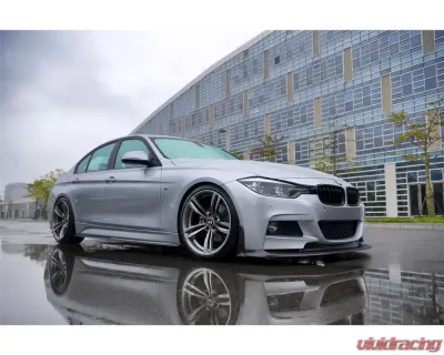 Carbonado CFRP GV Style Side Skirts BMW 3 Series F35 M-Tech 2011-2019 - CF8467GV-SS
