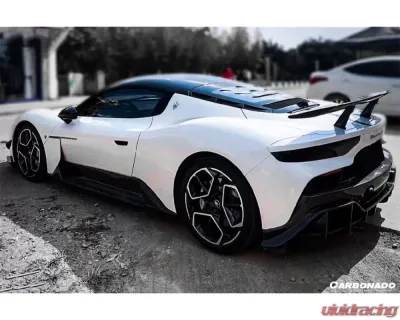 Carbonado DryCF SVD Style Dry Side Skirts Maserati MC20 2020+ - DRYCFODMC20SVD-SS