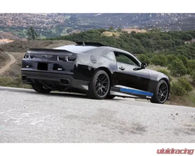 Carbonado CFRP Trunk w/ Integrated Spoiler Chevrolet Camaro 2010-2013 - CFT3637