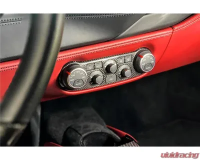 Carbonado DRYFGCF AC Control Panel Cover Ferrari 488 GTB | Spyder 2015-2020 - DRYFGCF9503OE.CPC
