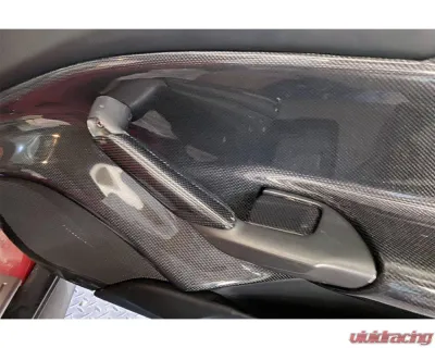 Carbonado CFRP OE Style V2 Door Handle Interior Ferrari 488 GTB | Spyder 2015-2020 - 1X1CF9503OE-DHII