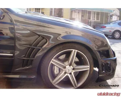 Carbonado CFRP WI Style Front Fender Mercedes-Benz W203 C55 AMG 2005-2007 - CF8490WI.FD