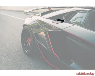 Carbonado FGCF OEM Style Gas Cap Replacement Lamborghini Aventador 2013-2016 - FGCF5902OEM.GS