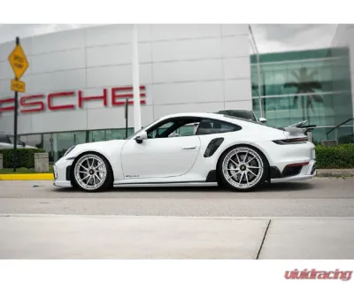 Carbonado DryCF Quarter Panel Side Scoops for 2020-2023 Porsche 911/992 Turbo S - DRYCF992Turbo-MAN-TA-QPS
