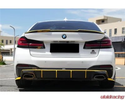 Carbonado DryCF AD Style Rear Diffuser Lip BMW 5 Series 2020-2023 - DRYCFG30-MAN-AD-RD