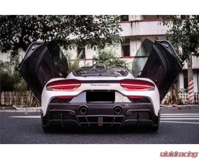Carbonado DryCF MSY Style Rear Diffuser w/ Brake Light Maserati MC20 2020-2024 - DRYCFOD-MC20MSY-RD