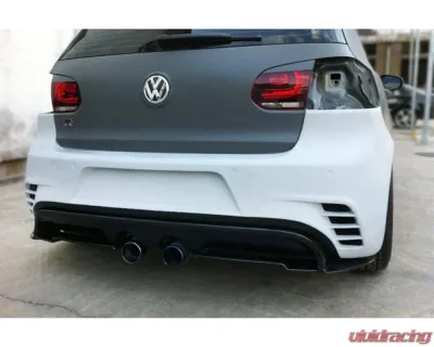 Carbonado FGPCF RZS Style Rear Bmper (Mid Exhaust) Volkswagen Golf | GTI 2010-2013 - FGPCF3820RZS