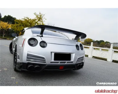 Carbonado FGPCF VA Style Rear Bumper w/ Lip Nissan GTR R35 2008-2016 - FGPCF3505VA14-RB-SET