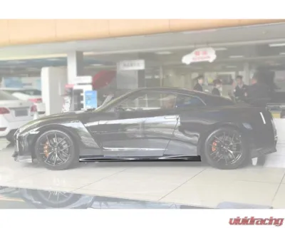 Carbonado Carbon Fiber Side Skirts for Nissan GTR R35 2017-2022, Part No. MTCF8354OE-SS - MTCF8354OE-SS