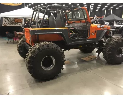 Wizard Works Offroad Comp Cut Rear Armor w/ Tube Flares Bare Steel Jeep Scrambler 1981-1985 - WW1046