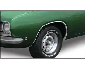 AMD 4-Piece Wheel Opening Molding Set Plymouth Barracuda 1967-1969