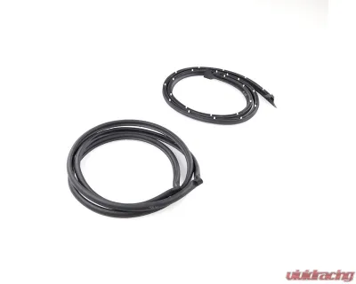 AMD Pair Rear Cargo Door Glass Seal Chevrolet | GMC Suburban 1980-1991 - X927-4280-P