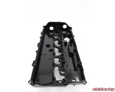 VTT Red TU Billet CNC Valve Cover BMW B58 - VTT-B58TU-BILLET-VALVECOVER-RED