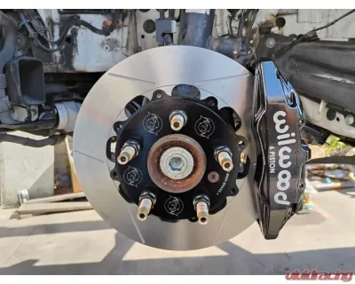 VTT 6 Piston Black HD Version Ultimate Front Drag Brake Kit BMW E | F Series - VTT-BMW-FRONT-BRAKE-BLK-1-2