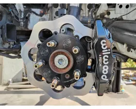 VTT 6 Piston Black Scalloped Ultimate Front Drag Brake Kit BMW E | F Series
