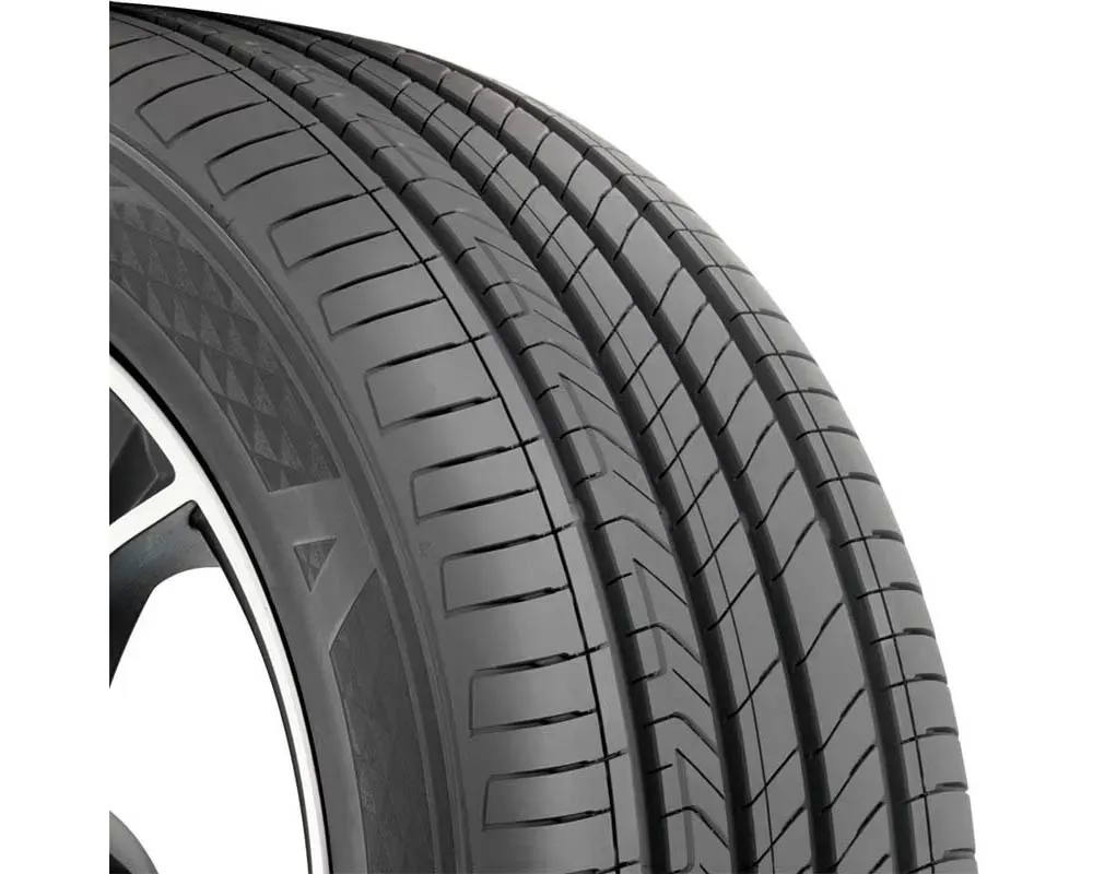 Kumho Solus Majesty 9 TA91 235/45 R18 94V SL BSW HK - 2254433