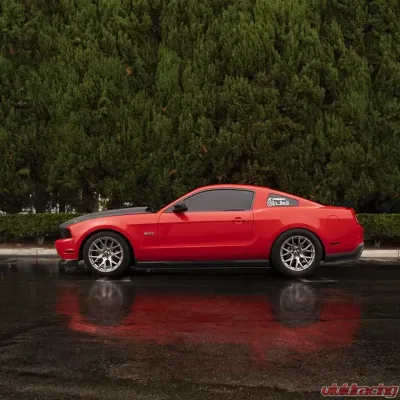 Street Aero Cross Faded Side Skirt Splitter Set Ford Mustang GT 2010-2012 - s-ssa-frd-005-cf-s75
