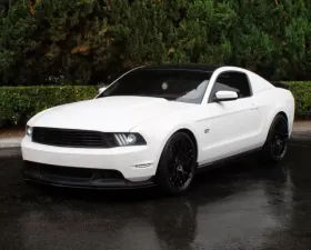 Street Aero Front Splitter Ford Mustang GT (California Special) 2010-2012