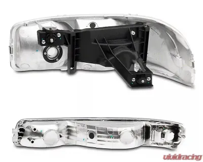 Raxiom Axial Series Clear Lens Chrome Housing OEM Style Crystal Replacement Headlights GMC Sierra 1500 1999-2006 - S518303